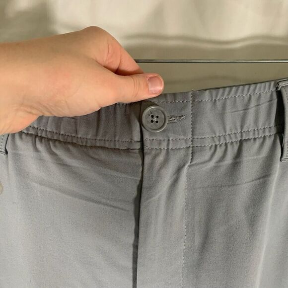 Under Armour Golf Pants Men's 36x30 Solid Grey Chino Pockets Button Zip - Picture 4 of 12